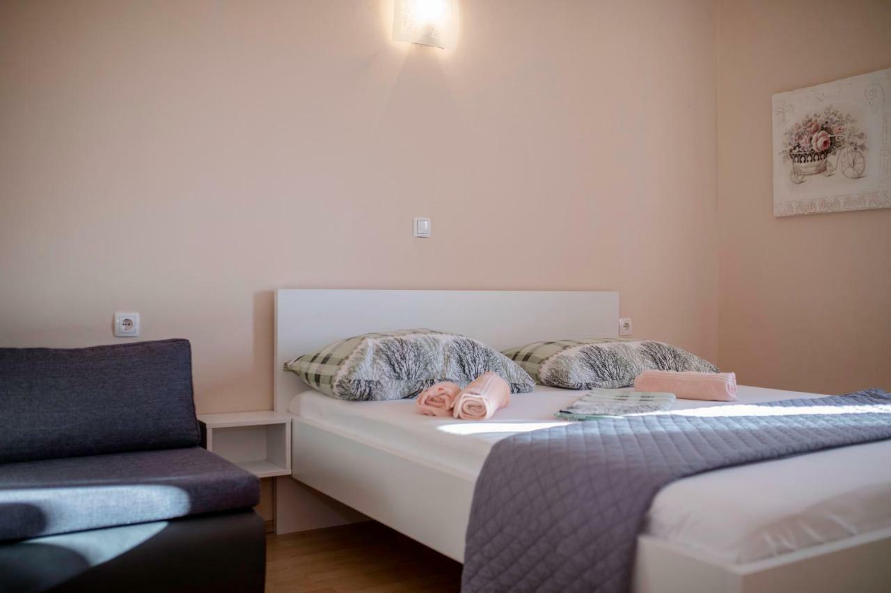Apartmani Rab Kampor Exteriér fotografie